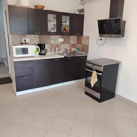 Pashalina Nea Plagia