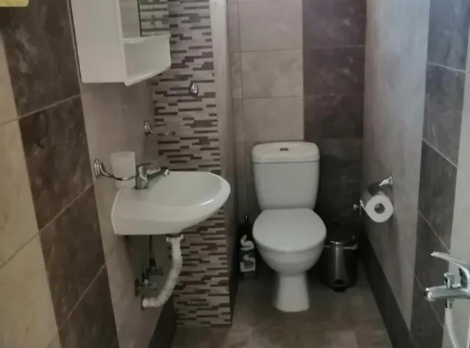 Pensión Pashalina *