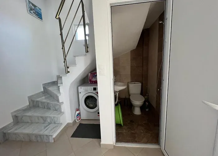 Pashalina * Nea Plagia