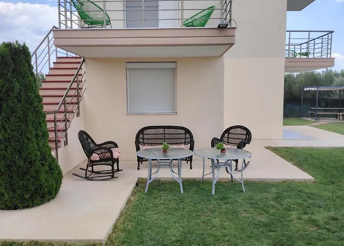 Pashalina Nea Plagia